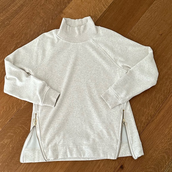 Athleta Cozy Karma Side Zip Plush Funnel Mock Neck Turtleneck Ribbed Sweatshirt - Picture 9 of 12